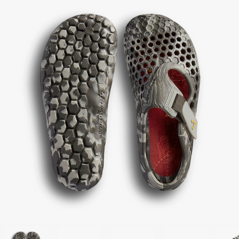 ISO: Kids Vivo Barefoot Ultra Size 26 or 27